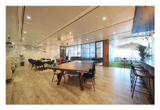 コワーキングスペース　TSUNAGU